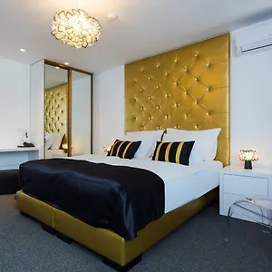 B Gold Luxury krevet i doručak Split
